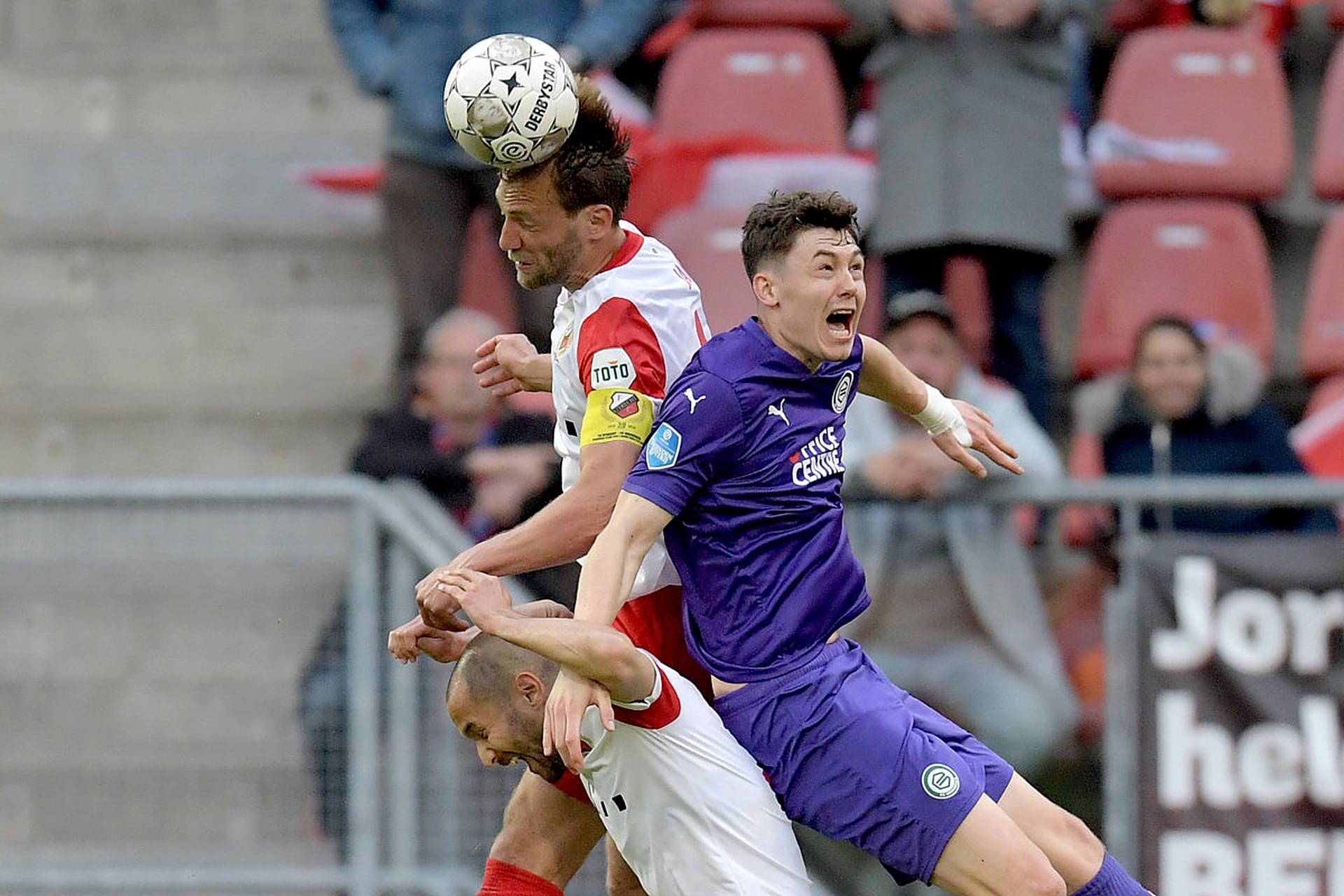 队极大的压 队极大的压