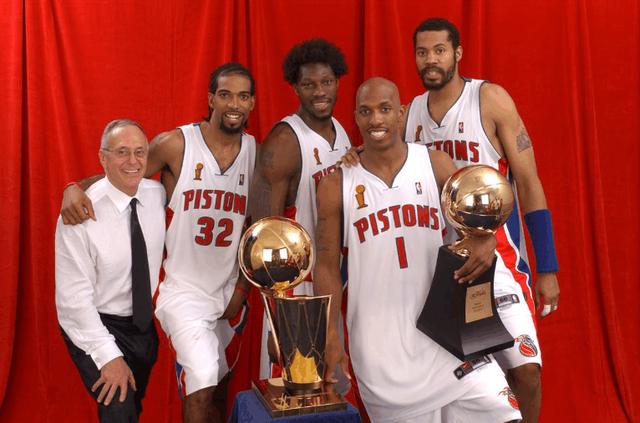 逼抢和协防 逼抢和协防