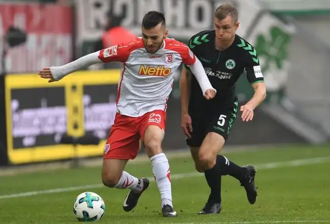 的第二名 的第二名