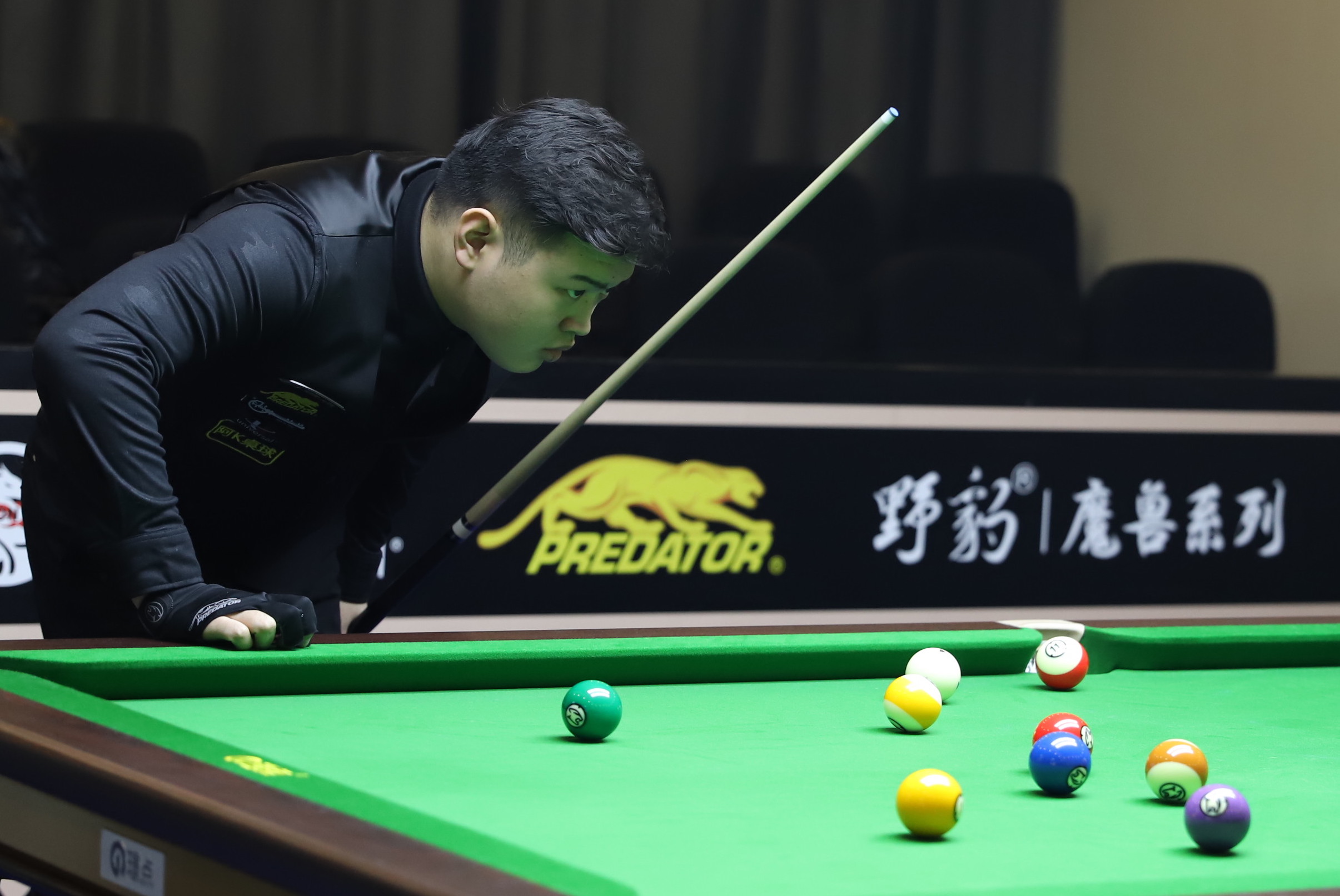 两位巴萨球 两位巴萨球