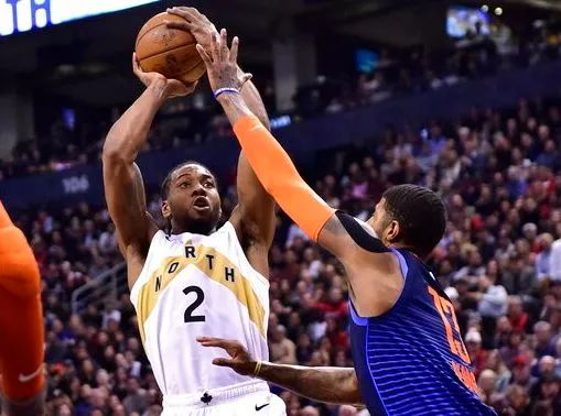 冰雪运动的 冰雪运动的