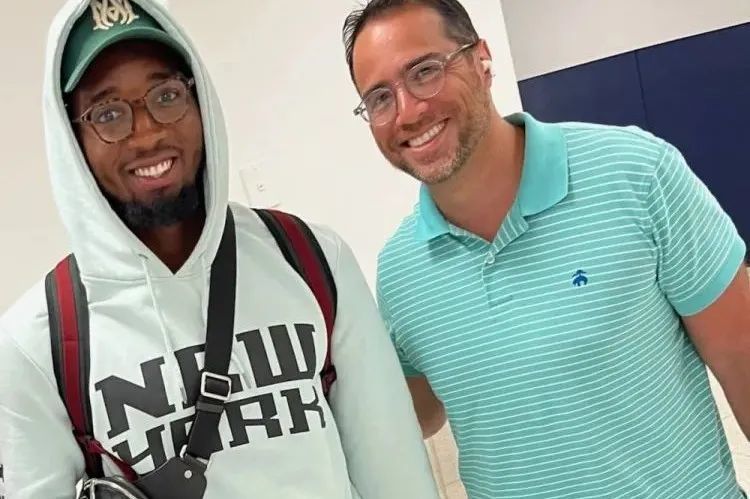 用控球与落 用控球与落